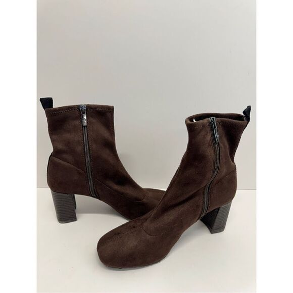 Donald J. Pliner Cattie Bootie Size 6.5 Brown Block Heel Round Toe Boots NEW - Picture 7 of 10